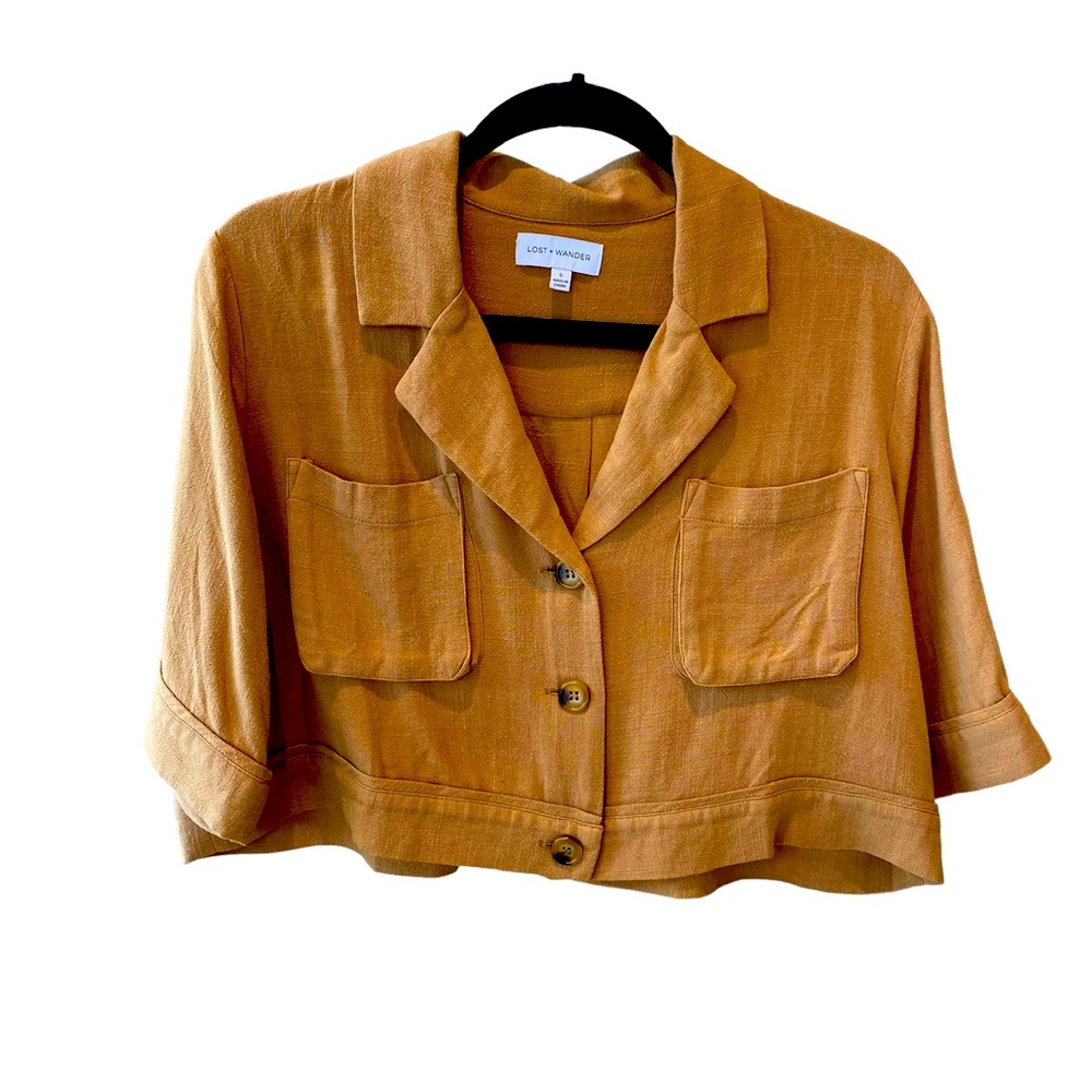 Lost + Wander Cropped Button Top